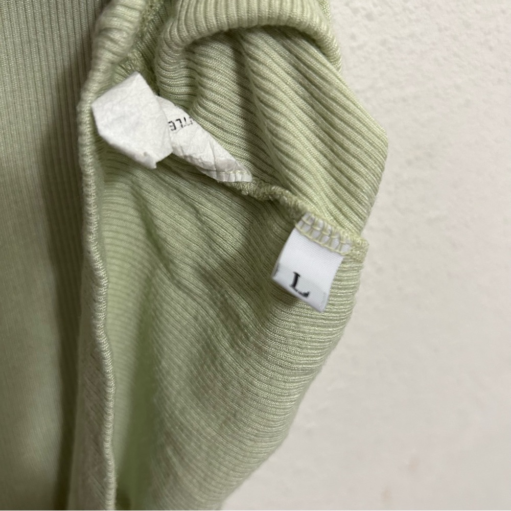 Talentless Ribbed Tank Top Large - Picture 3 of 4